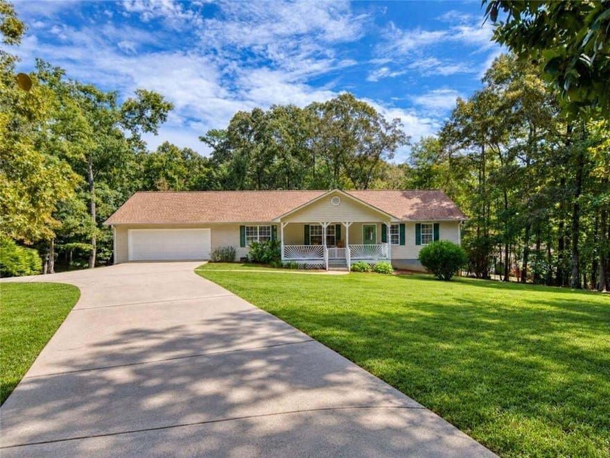 333 Long Branch Crossing, Dahlonega, Georgia