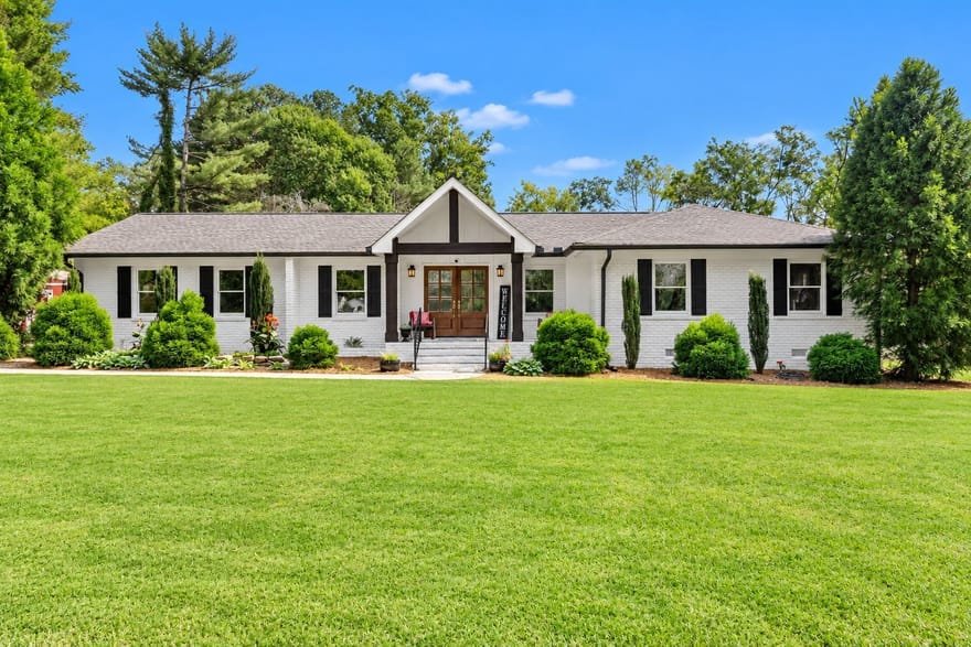 4018 N Arnold Mill Road, Woodstock, Georgia