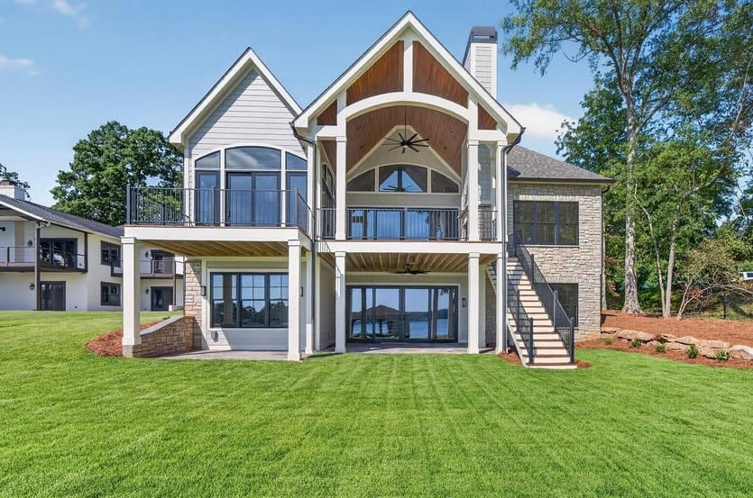 213 Lakecrest Drive NE, Milledgeville, Georgia