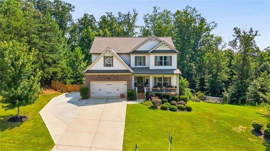 6220 Providence Lake Drive, Gainesville, Georgia