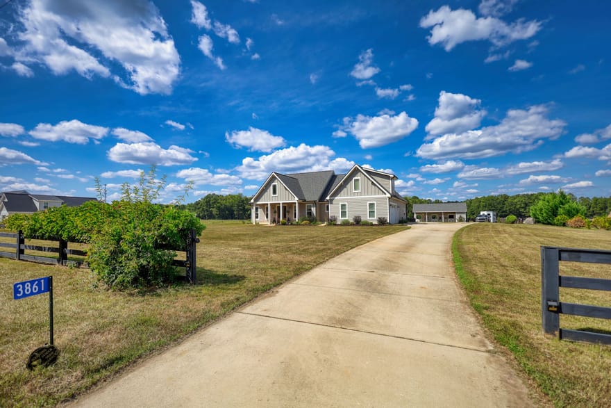 3861 Brownwood Road, Madison, Georgia