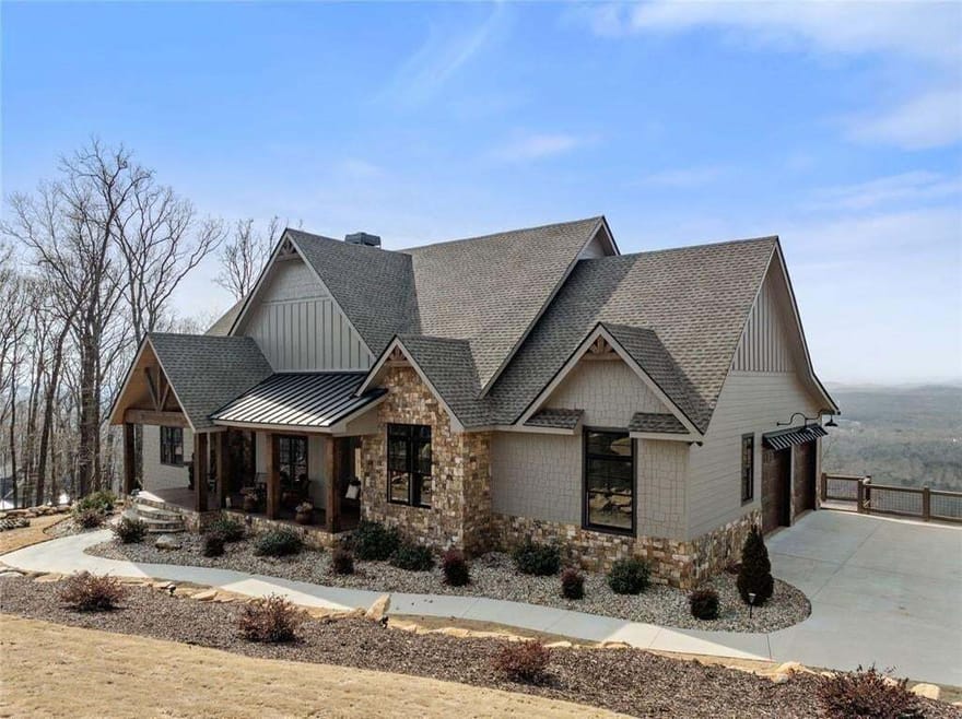 655 Mountainside Drive, Cleveland, Georgia