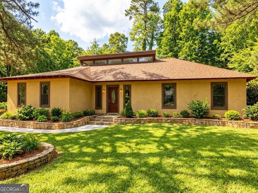 1288 Lakewood Drive NE, Conyers, Georgia