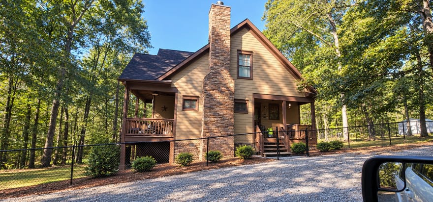 558 Pearwood Road, Royston, Georgia