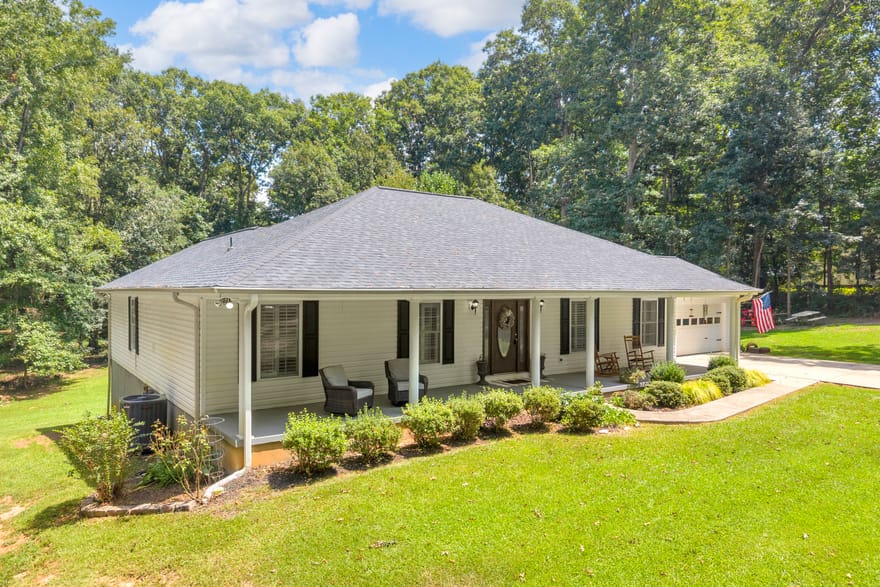 612 Rockyford Road, Carnesville, Georgia