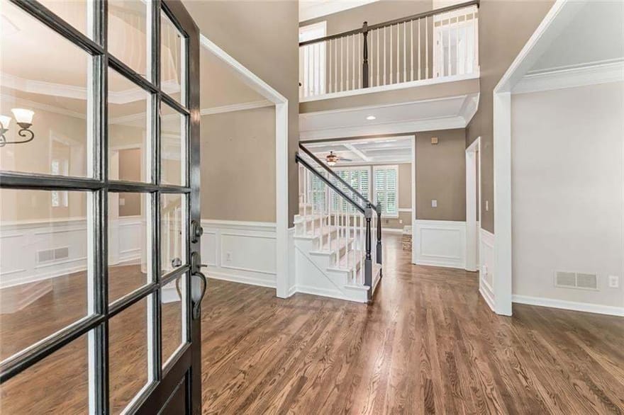 175 Woodcliff Drive, Suwanee, Georgia