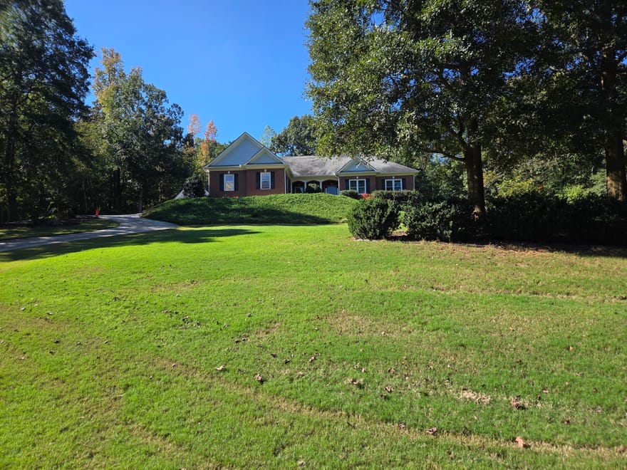 124 Sweetwater Ridge, Hoschton, Georgia
