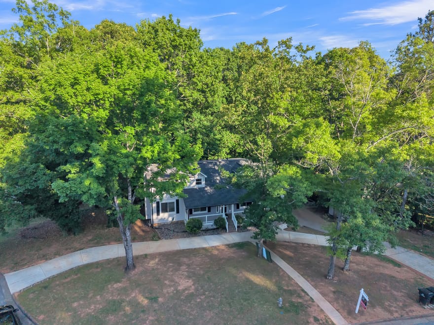 8804 Willow Creek Court, Douglasville, Georgia