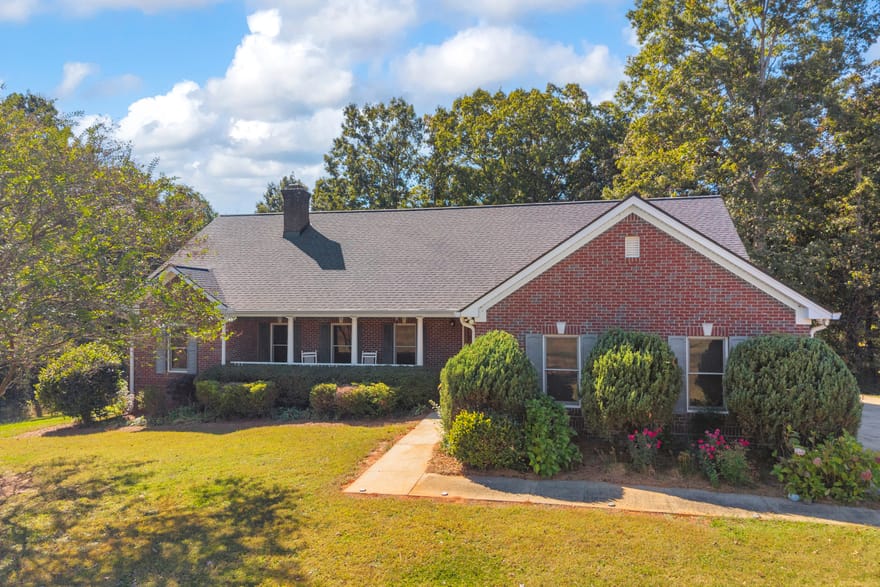 213 Gumlog Road, Martin, Georgia