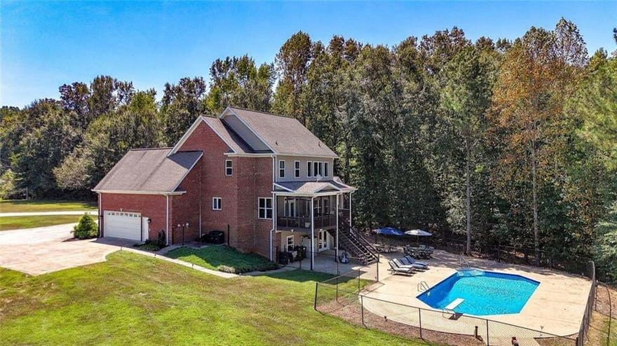 140 Barker Road SW, Rome, Georgia
