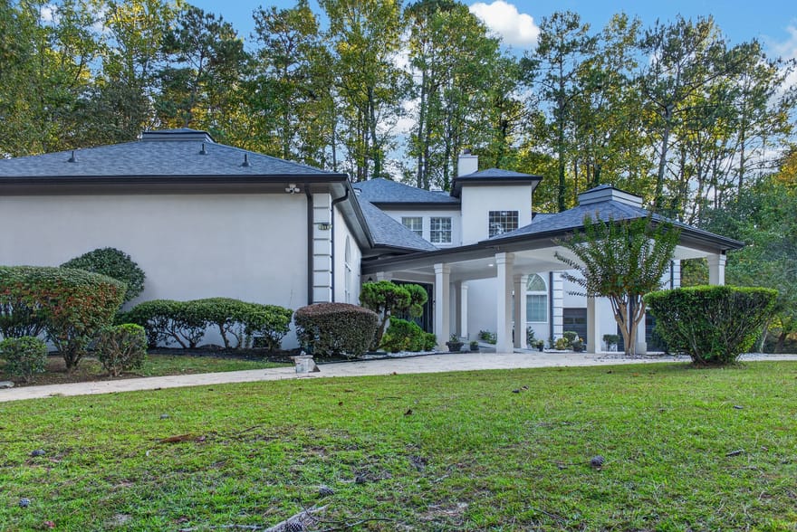 775 Flamingo Drive SW, Atlanta, Georgia
