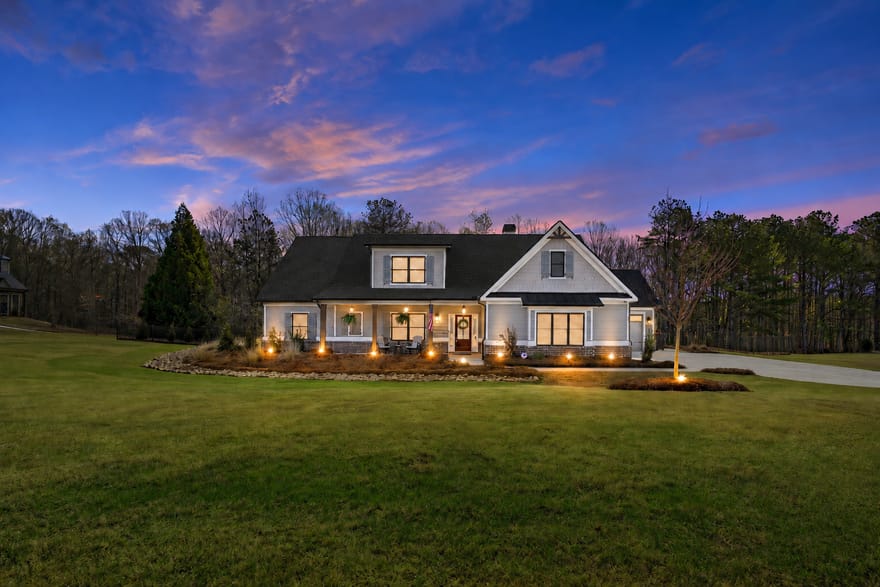 2128 Stonegate Way, Monroe, Georgia