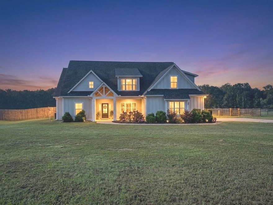 1072 Gray Girls Road, Senoia, Georgia