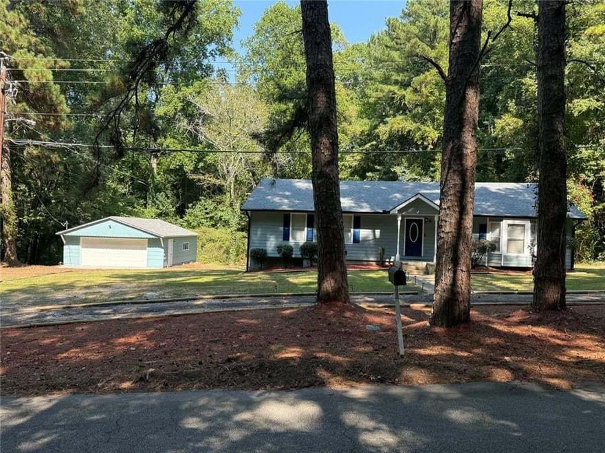 200 Gordon Circle SW, Mableton, Georgia