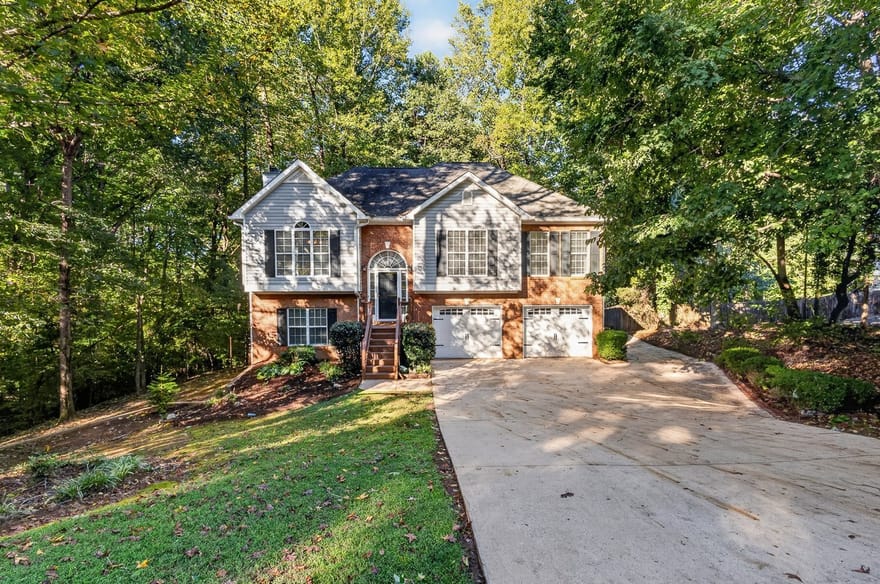 1980 Lanier Heights Drive, Cumming, Georgia