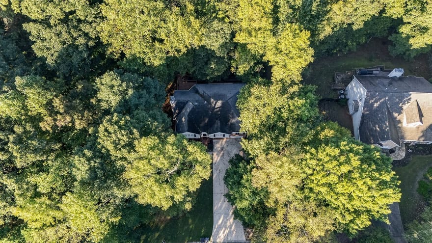 1980 Lanier Heights Drive, Cumming, Georgia
