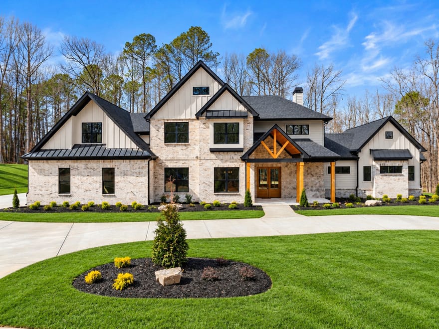 1178 Pinnacle Drive, Hoschton, Georgia