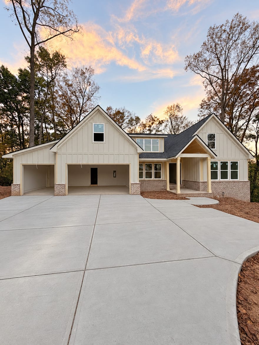 5833 Abbey View Court, Clermont, Georgia