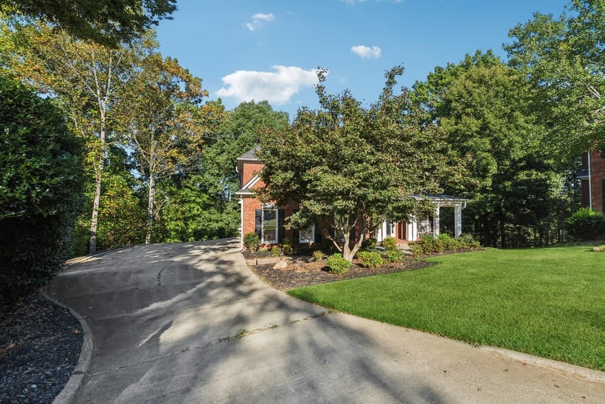 508 Huntington Place, Canton, Georgia