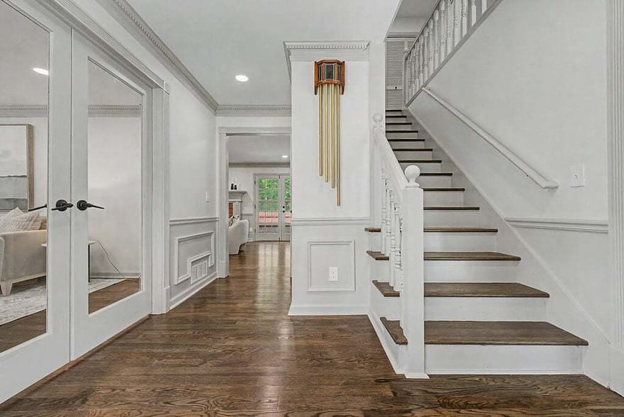 228 Nacoochee Drive, Woodstock, Georgia