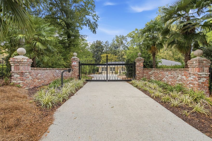 2552 Lavista Road, Decatur, Georgia